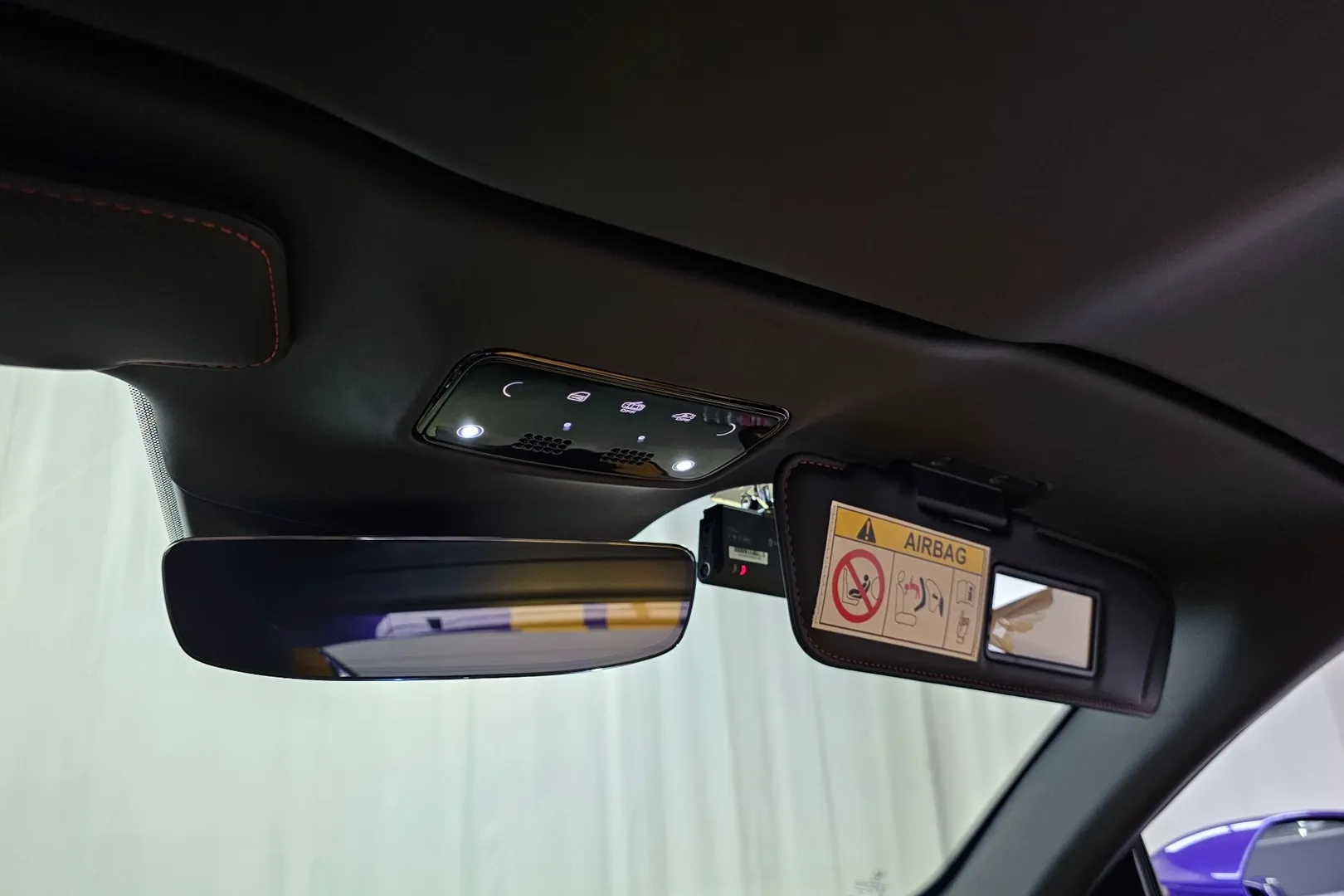 Заказать Ferrari 296 GTS 3.0 V6 2024 3.0 л 830 л.с Гибрид, Фиолетовый, Задний привод, Автомат — поставка из Италия, доставка по России и СНГ