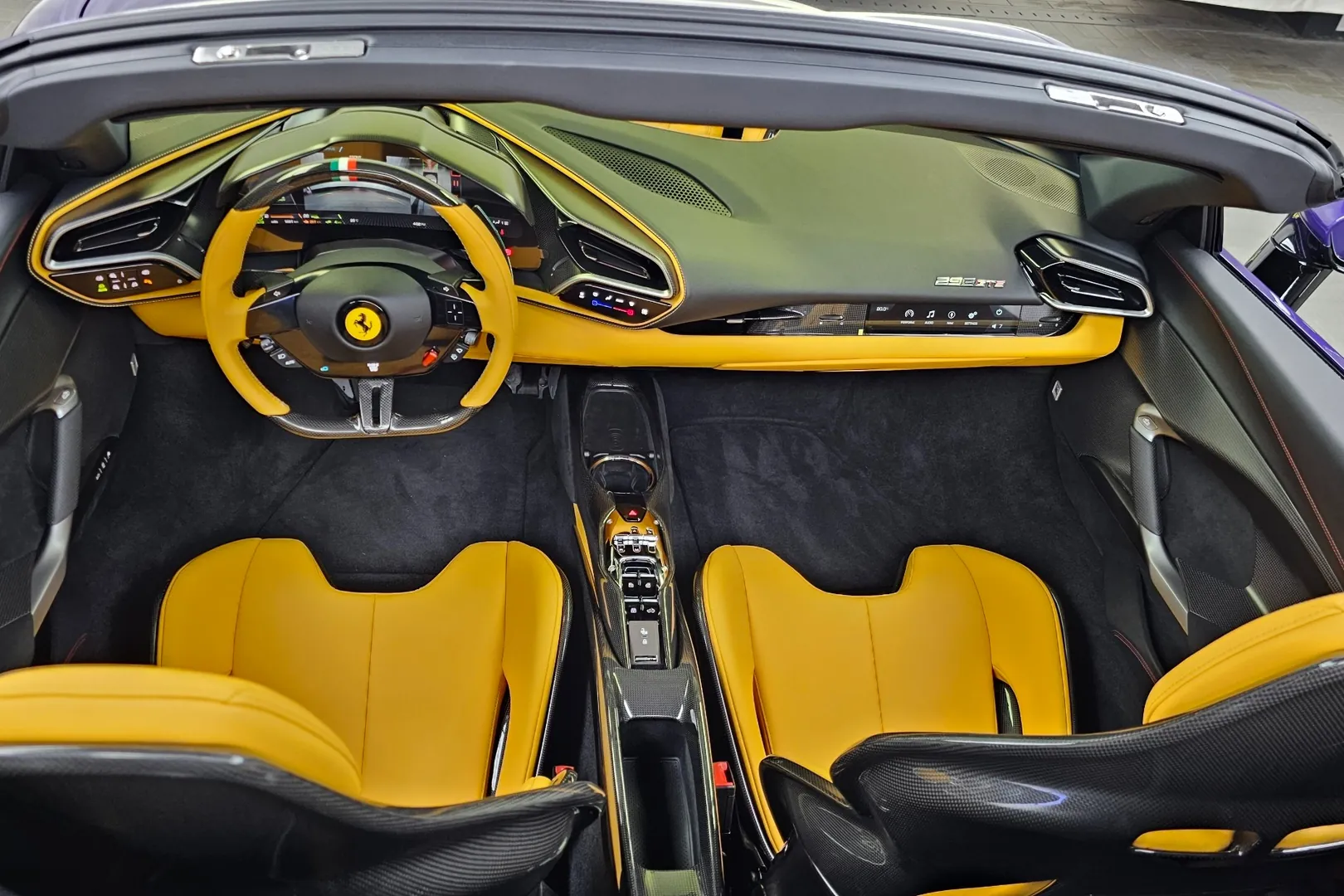 Ferrari 296 GTS 3.0 V6 2024 3.0 л 830 л.с Гибрид в продаже: Фиолетовый, Автомат, Задний привод, страна-производитель — Италия, доставка по РФ