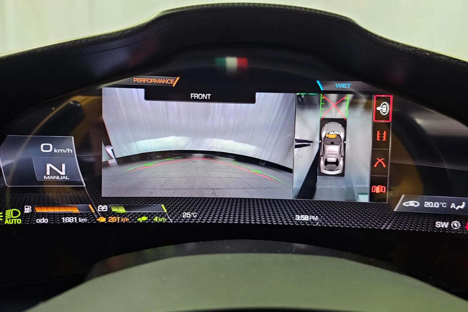 Ferrari 296 GTS 3.0 V6 2024 3.0 л 830 л.с Гибрид, пробег 1 681 км, Фиолетовый цвет, коробка Автомат, привод Задний привод, авто из Италия