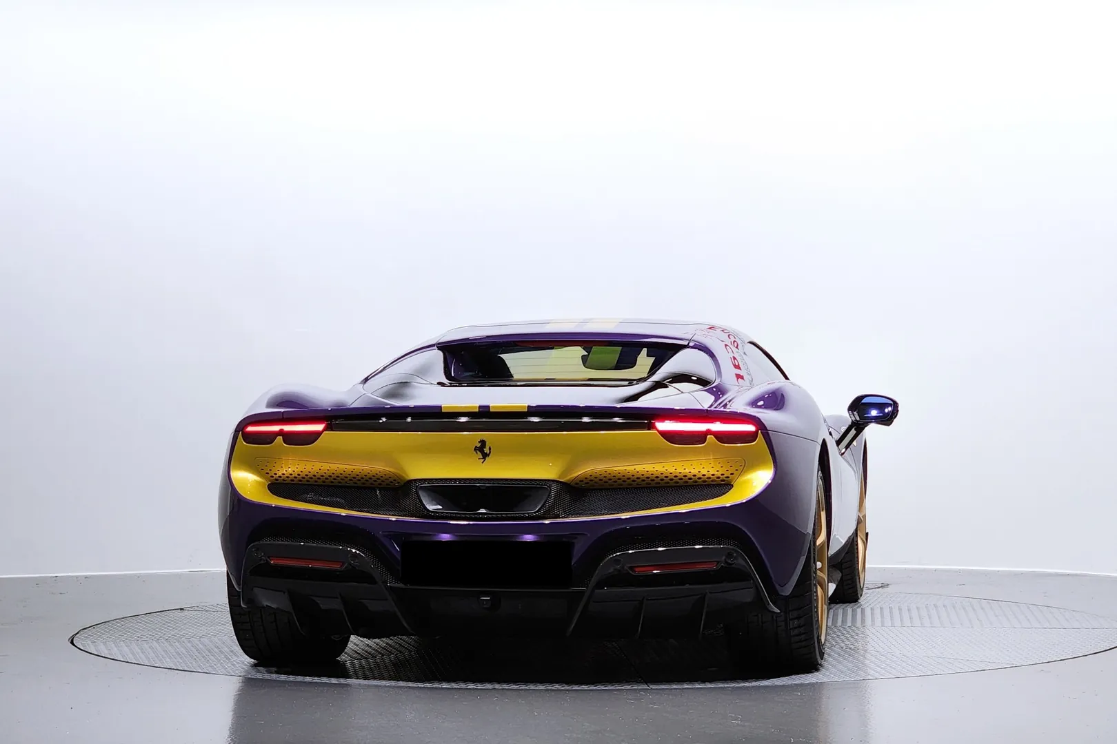 Купить Ferrari 296 GTS 3.0 V6 2024 3.0 л 830 л.с Гибрид, Фиолетовый, Автомат, Задний привод — авто из Италия, с доставкой по всей России