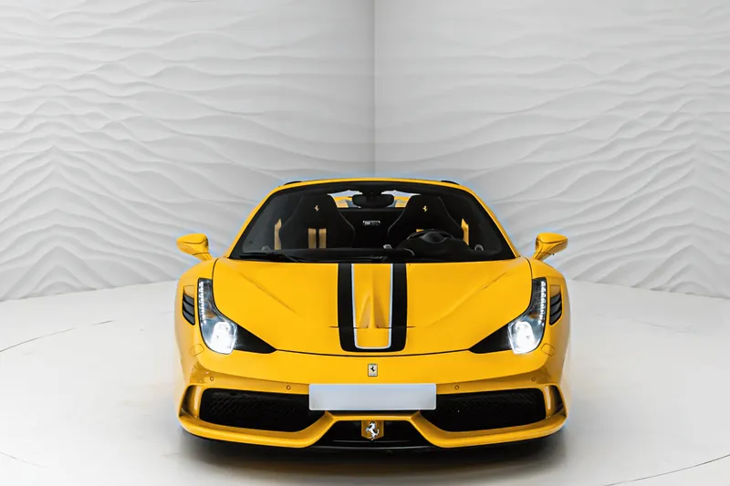 Ferrari 458 Speciale Aperta 2015 4.5 л 605 л.с Бензин, новый авто, Задний привод, Автомат, цвет Желтый, страна-производитель — Германия 458 Speciale Aperta - фото 2