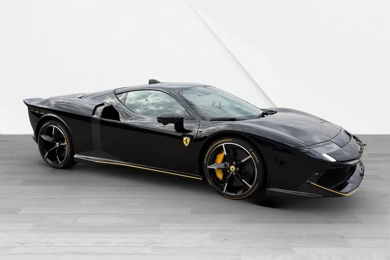Заказать Ferrari 849 Testarossa 2026 4.0 л 1050 л.с Гибрид с пробегом 55 км, Автомат, Полный привод, цвет Чёрный, поставка из Германия, доставка по РФ 849 Testarossa - фото 3