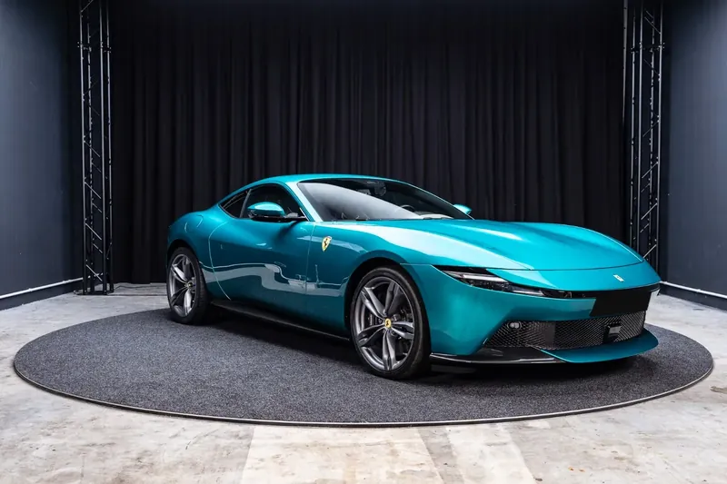 Заказать Ferrari Amalfi Special Equipment 2026 3.9 л 640 л.с Бензин с пробегом 132 км, Автомат, Задний привод, цвет Бирюзовый, поставка из Германия, доставка по РФ Amalfi Special Equipment - фото 3