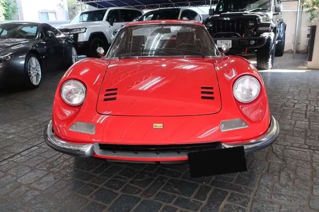 Ferrari Dino 246 GT 1972 2.4 л 195 л.с Бензин, новый авто, Задний привод, Механика, цвет Красный, страна-производитель — Япония Dino 246 GT - фото 2