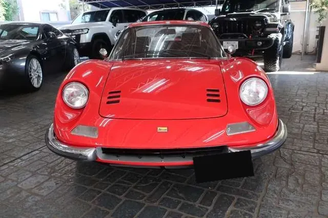 Ferrari Dino 246 GT 1972 2.4 л 195 л.с Бензин, новый авто, Задний привод, Механика, цвет Красный, страна-производитель — Япония Dino 246 GT - фото 2