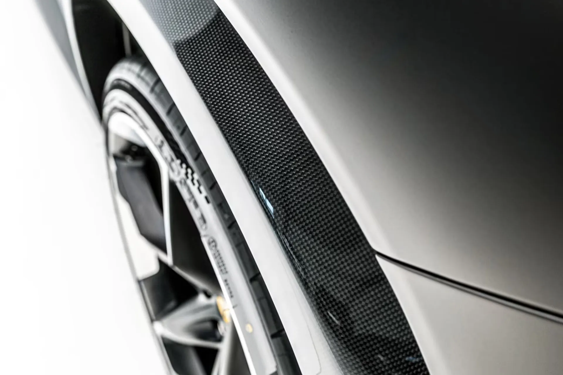 Официальная поставка Ferrari Purosangue Tailor Made 2025 6.5 л 719 л.с Бензин, Чёрный, Автомат, Полный привод, привезён из Италия