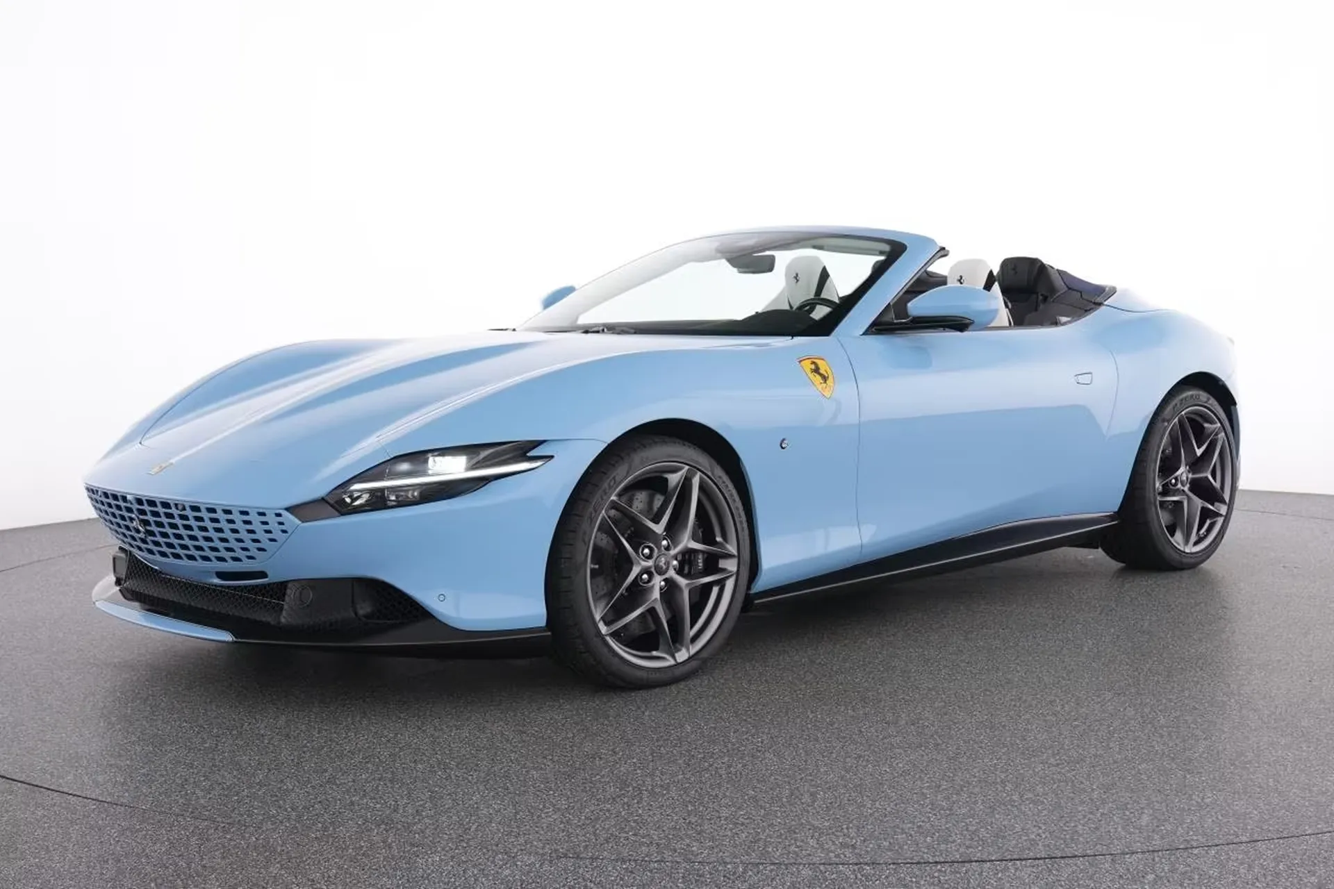 Фото для ferrari Roma Spider Special-Color Azzuro La Plata