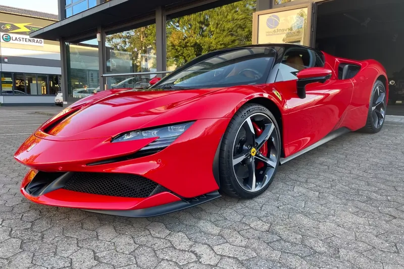 Ferrari SF90 Stradale