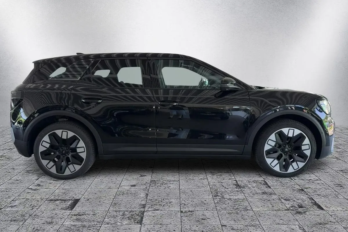 Ford Explorer PREMIUM AWD 2026 0.0 л 340 л.с Электричество в продаже: Чёрный, Автомат, Полный привод, страна-производитель — Германия, доставка по РФ, фото 4