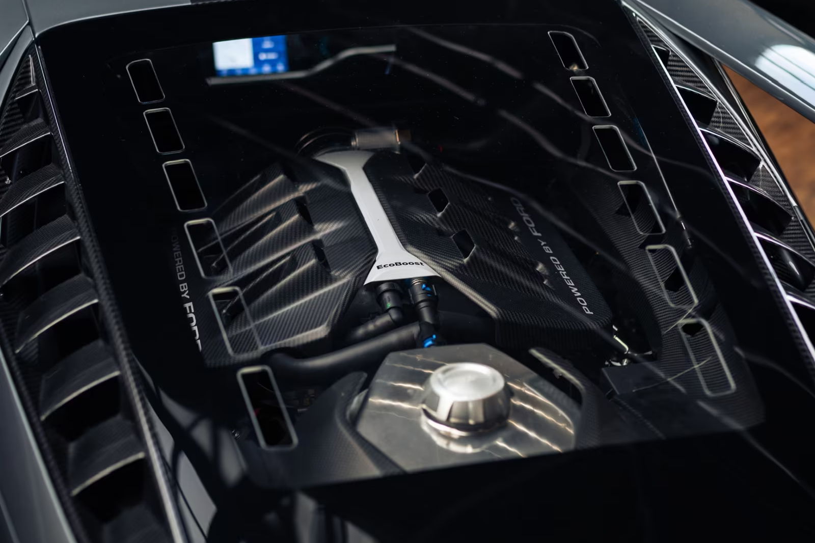 Купить Ford GT Carbon Series LIMITED EDITION 2026 3.5 л 630 л.с Бензин с минимальным пробегом 10 км, Серый, доставим из США в любой город РФ