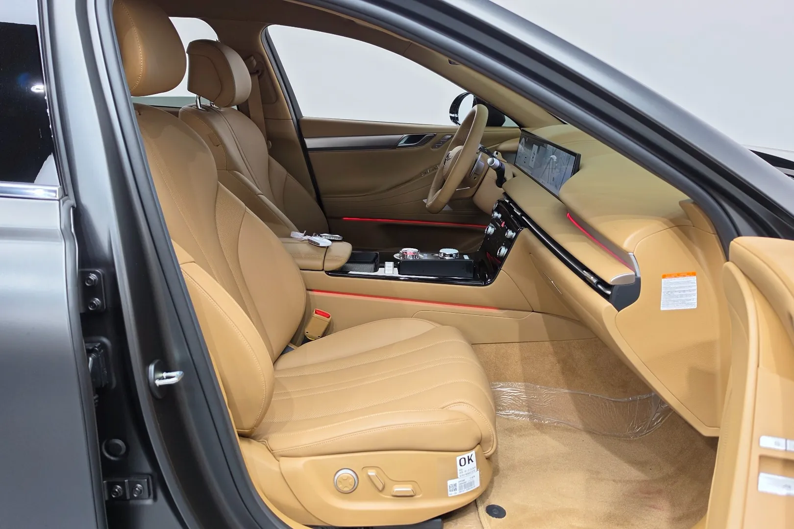 Выбор покупателей — Genesis G80 Electrified (RG3) e-AWD 2026 0.0 л 370 л.с Электричество, пробег 1 551 км, Серый, привезён из Корея, доставка по РФ, фото 6