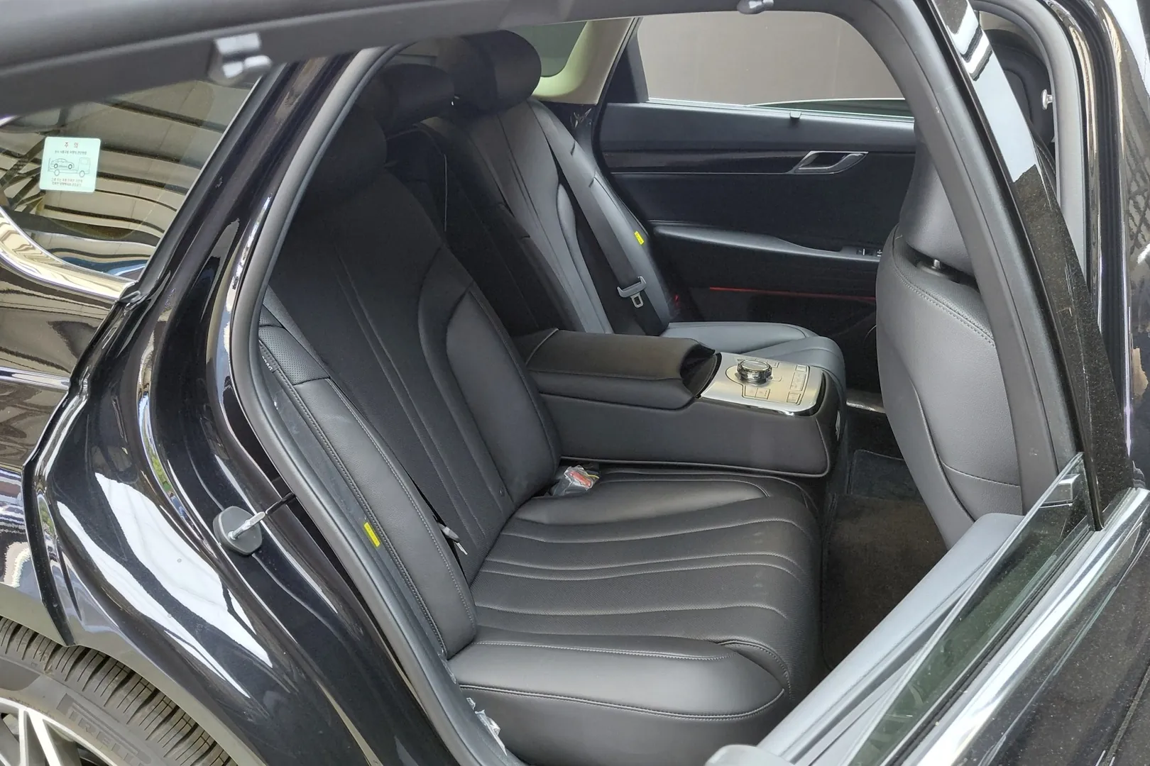 Выбор покупателей — Genesis G80 2.5T AWD 2026 2.5 л 304 л.с Бензин, пробег 6 706 км, Чёрный, привезён из Корея, доставка по РФ, фото 6