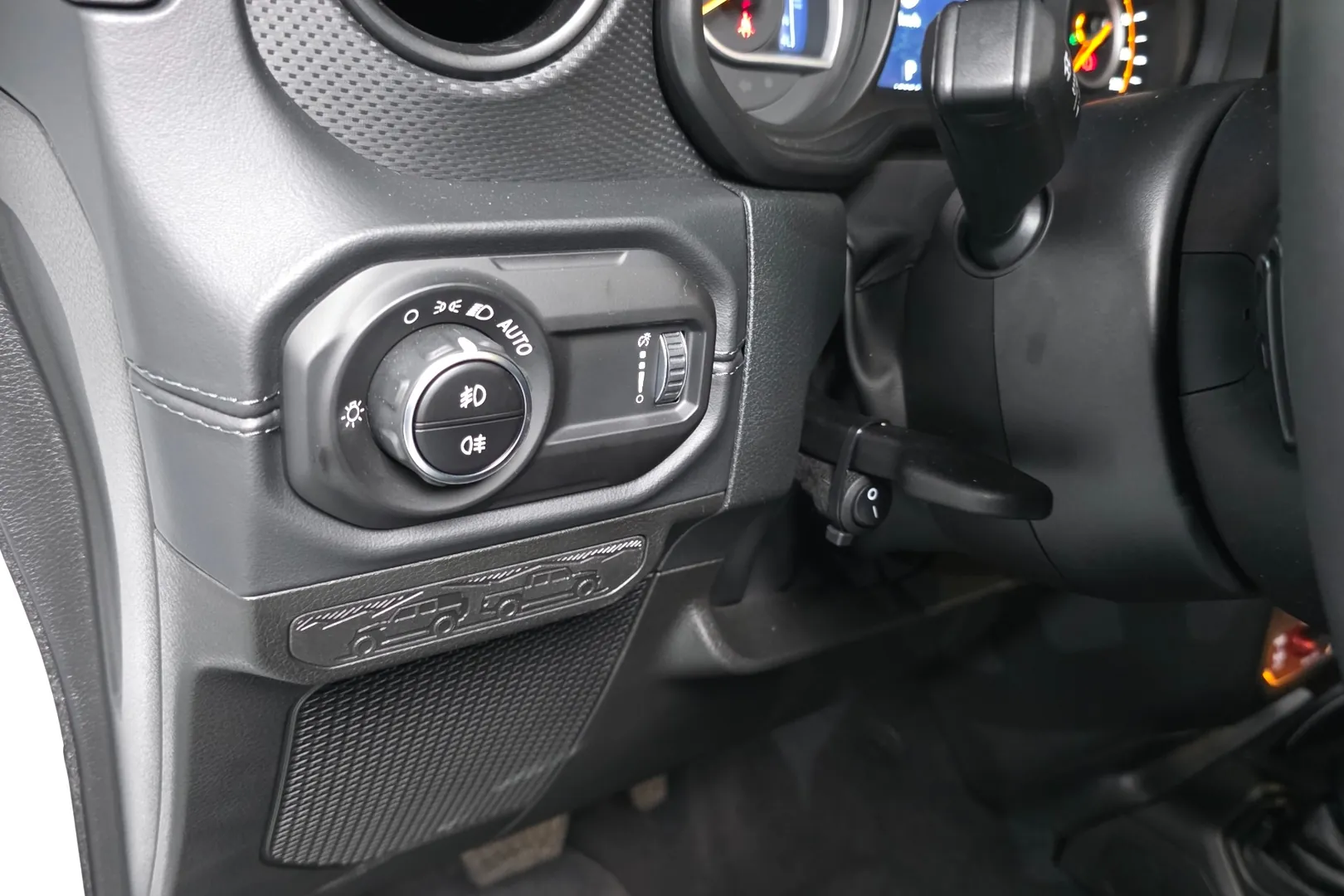 Jeep Wrangler Rubicon 2026, белый, фото 29