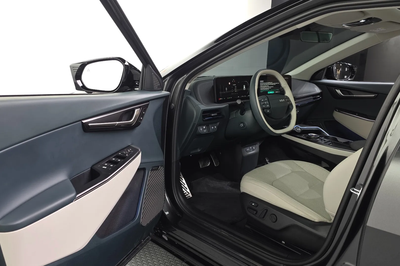 Kia EV6 Long Range 4WD Earth 2026 0.0 л 325 л.с Электричество, коробка Автомат, привод Полный привод, автомобиль из Корея, доставка по России, фото 7