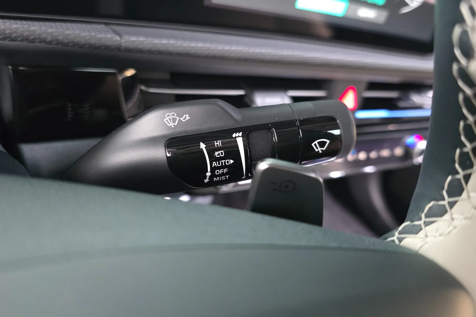 Kia EV6 Long Range 4WD Earth 2026 0.0 л 325 л.с Электричество, пробег 500 км, Серый цвет, коробка Автомат, привод Полный привод, авто из Корея, фото 15