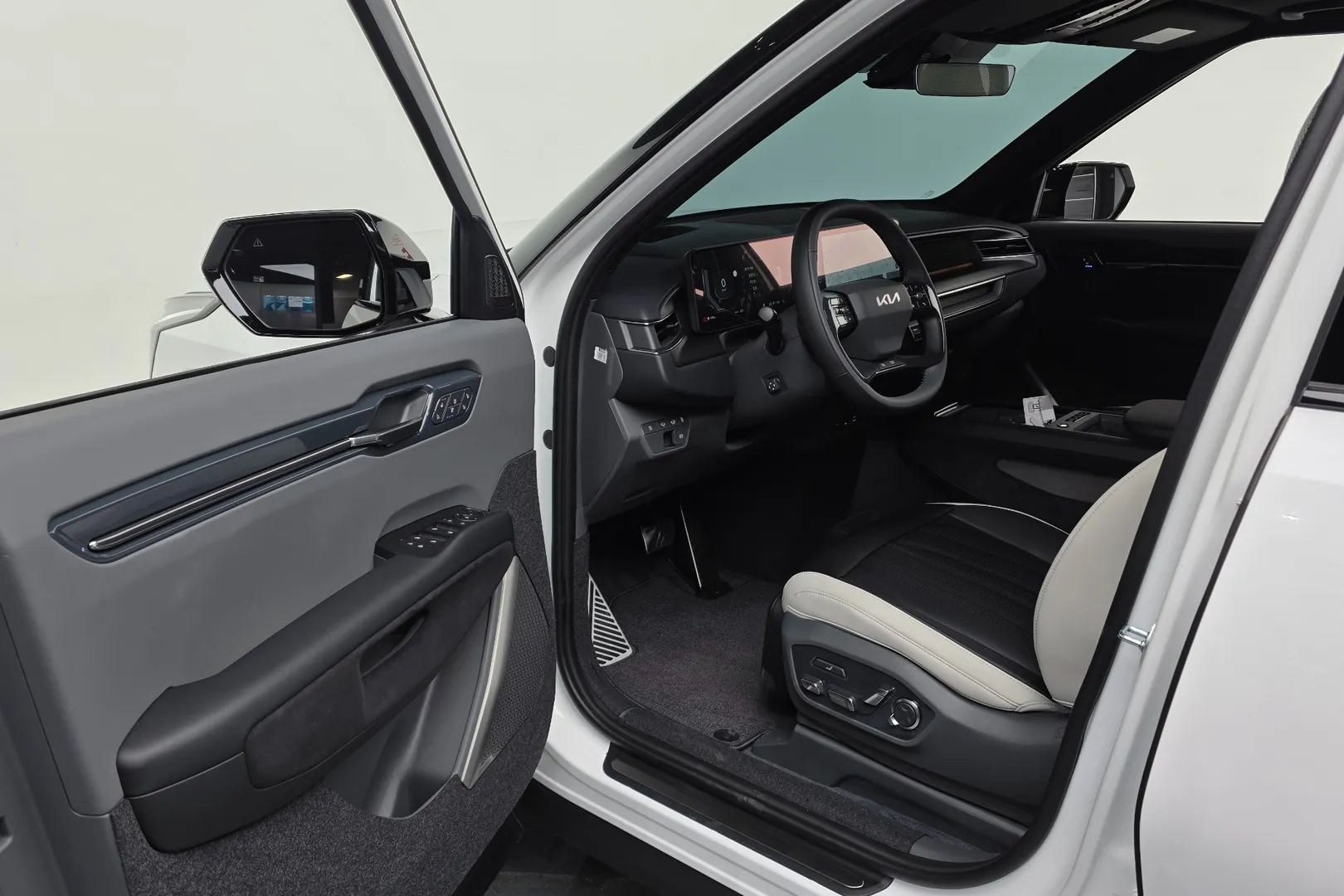 Kia EV9 Long Range 4WD GT-Line 2026 0.0 л 380 л.с Электричество, коробка Автомат, привод Полный привод, автомобиль из Корея, доставка по России, фото 7