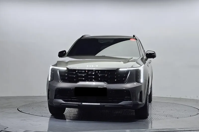 Kia Sorento 4th Generation HEV 1.6 4WD Gravity 2025 1.6 л 235 л.с Гибрид, новый авто, Полный привод, Автомат, цвет Серый, страна-производитель — Корея Sorento HEV 4WD Gravity — фото 2