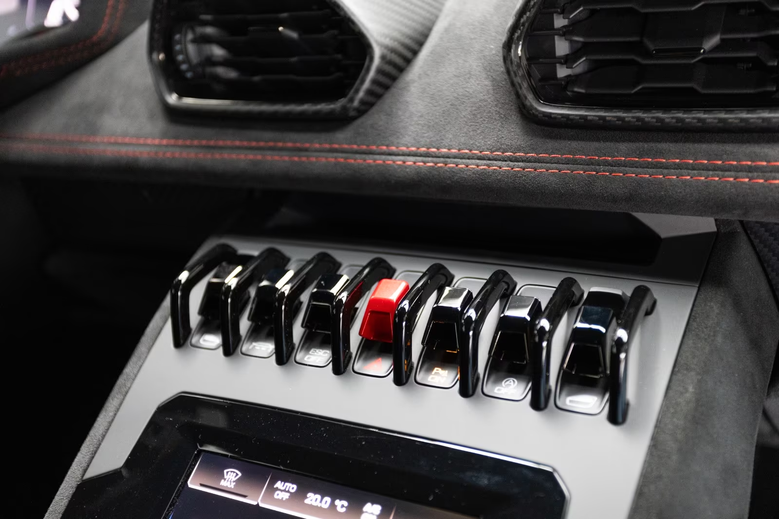 Заказать Lamborghini Huracán Sterrato 2026 5.2 л 610 л.с Бензин, Синий, Полный привод, Автомат — поставка из Италия, доставка по России и СНГ