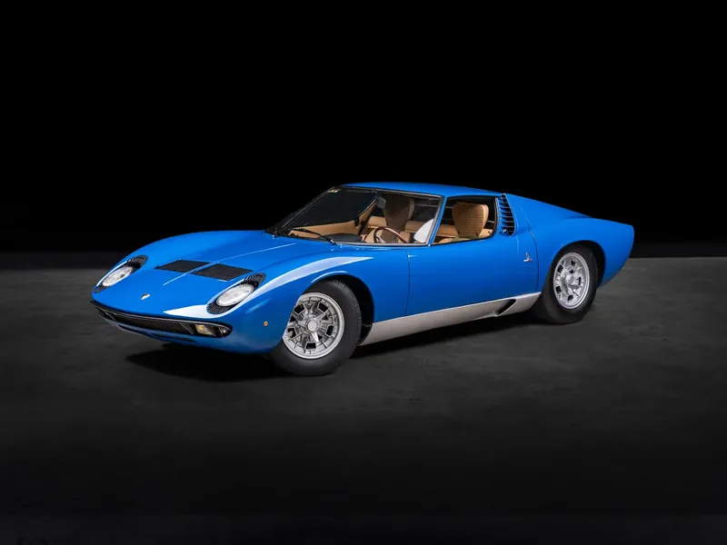 Lamborghini Miura P400