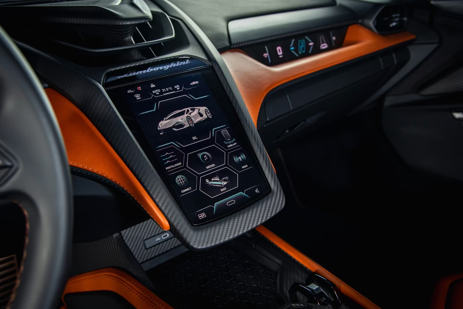 Новый Lamborghini Revuelto 2025 6.5 л 1015 л.с Гибрид в кузове Зелёный, коробка — Автомат, привод — Полный привод, страна производства — Италия