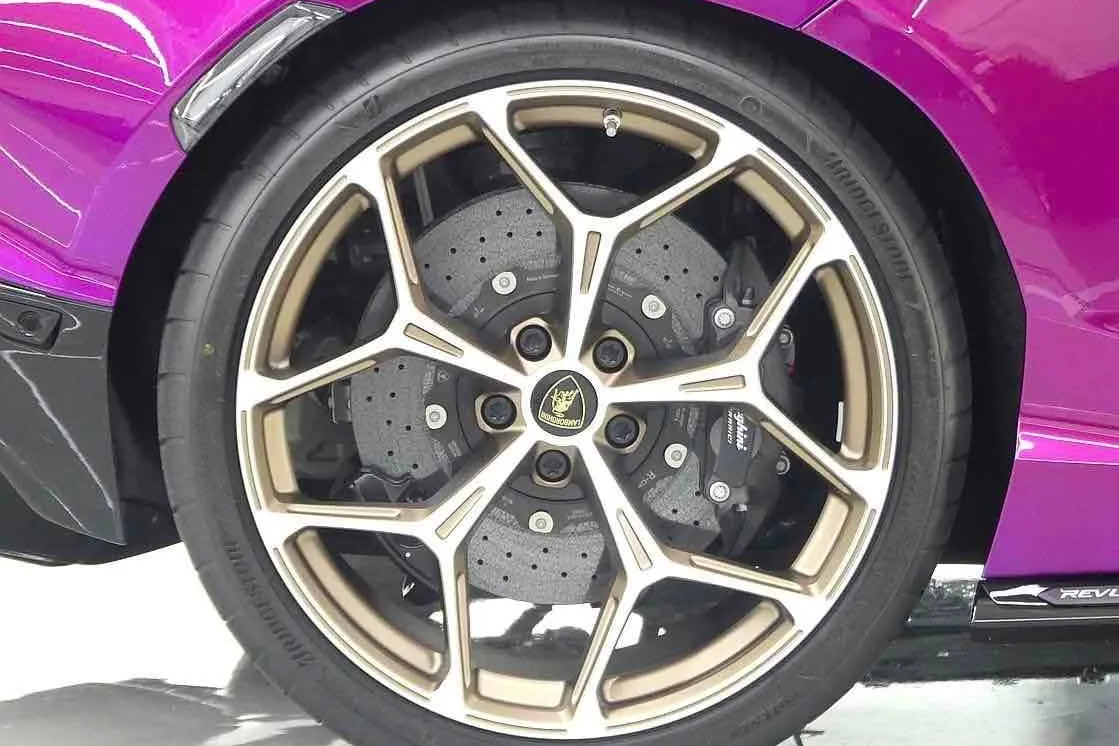 Lamborghini Revuelto 6.5 V12 (HPEV, plug-in hybrid) 2026 6.5 л 1015 л.с Гибрид, пробег 197 км, цвет кузова Фиолетовый, тип трансмиссии Автомат, привод Полный привод, из Корея, фото 18