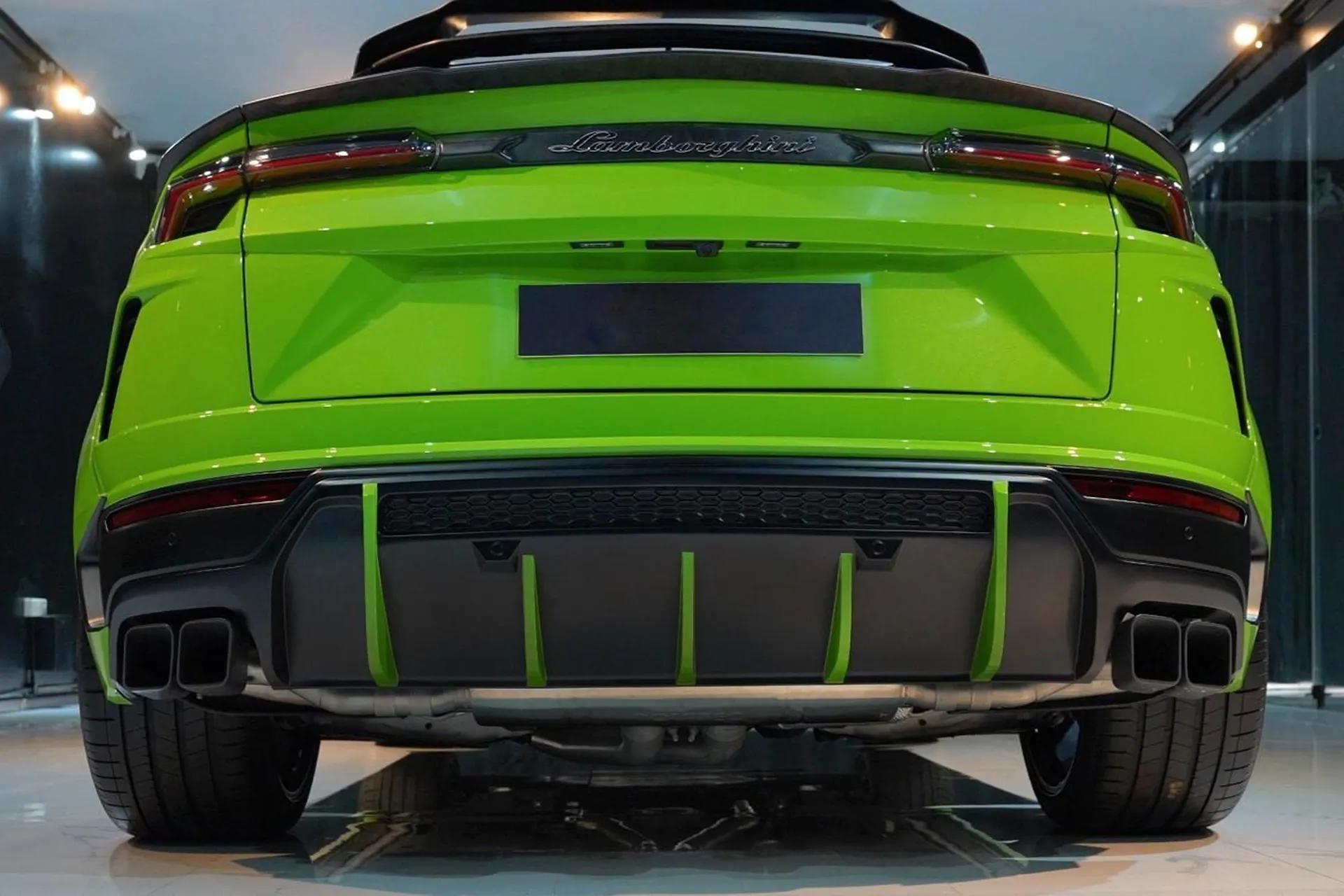 Надёжный Lamborghini Urus Capsule Novitec 2026 4.0 л 793 л.с Бензин с двигателем 4,0 л, Зелёный, пробег 73 км, Автомат, поставка из Италия