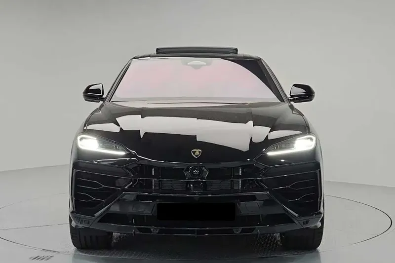 Lamborghini Urus SE 2026 4.0 л 789 л.с Гибрид, новый авто, Полный привод, Автомат, цвет Чёрный, страна-производитель — Корея Urus SE — фото 2