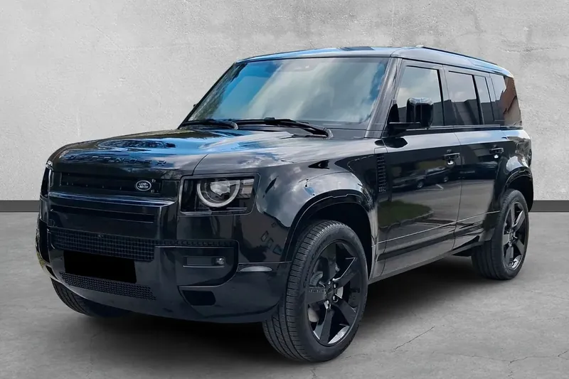 Land Rover Defender 110 P300e X-Dynamic HSE 2026, чёрный