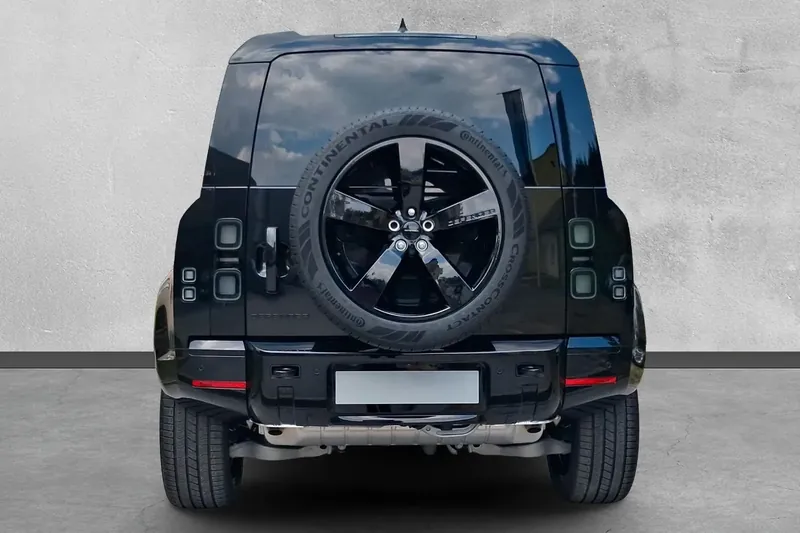 Land Rover Defender 110 P300e X-Dynamic HSE 2026 2.0 л 300 л.с Гибрид в продаже: Чёрный, Автомат, Полный привод, страна-производитель — Германия, доставка по РФ, фото 4