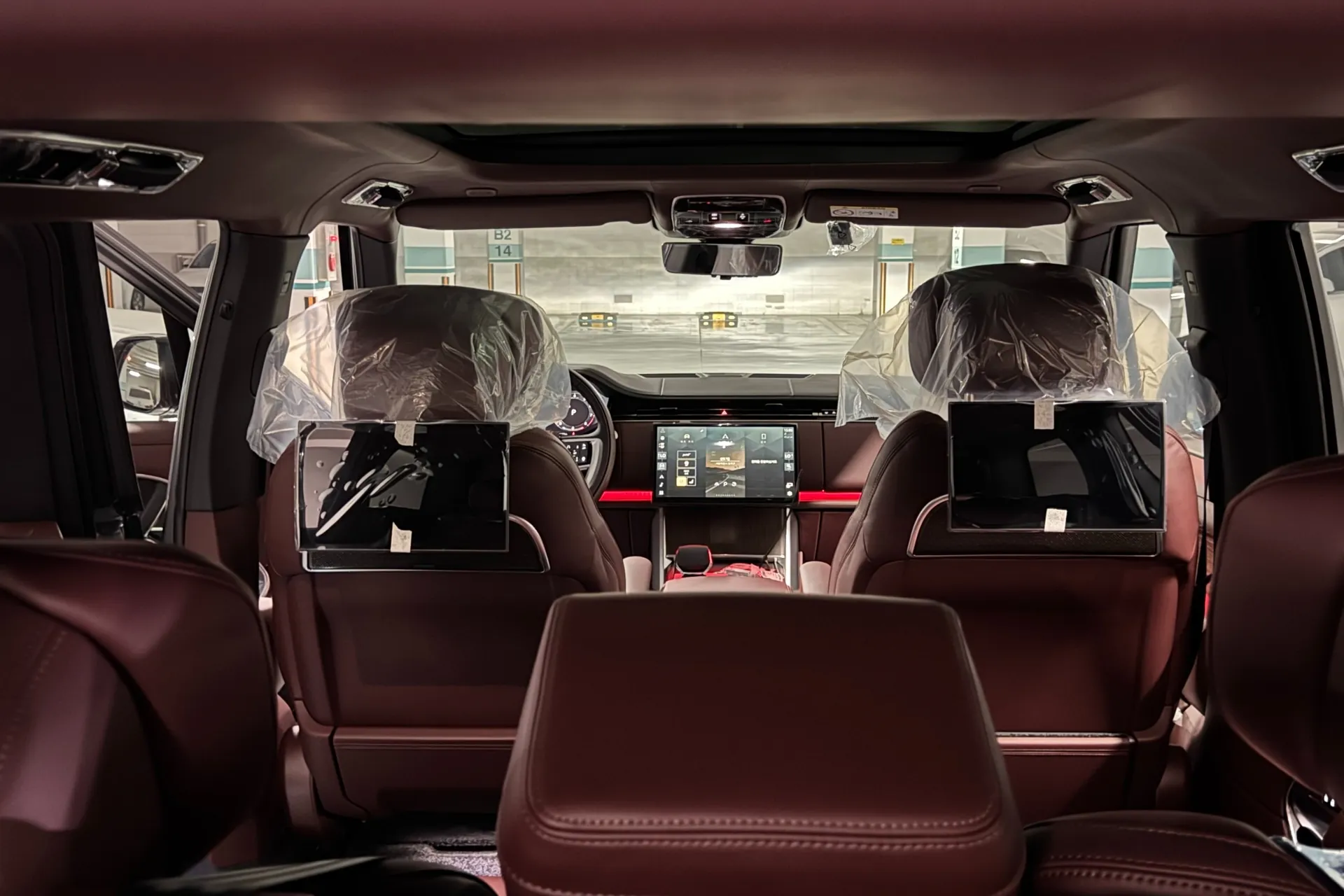 Автомобиль Land Rover Range Rover P530 Autobiography LWB 2026 4.4 л 530 л.с Бензин, Серый, пробег 30 км, производство — Великобритания, доставка по РФ