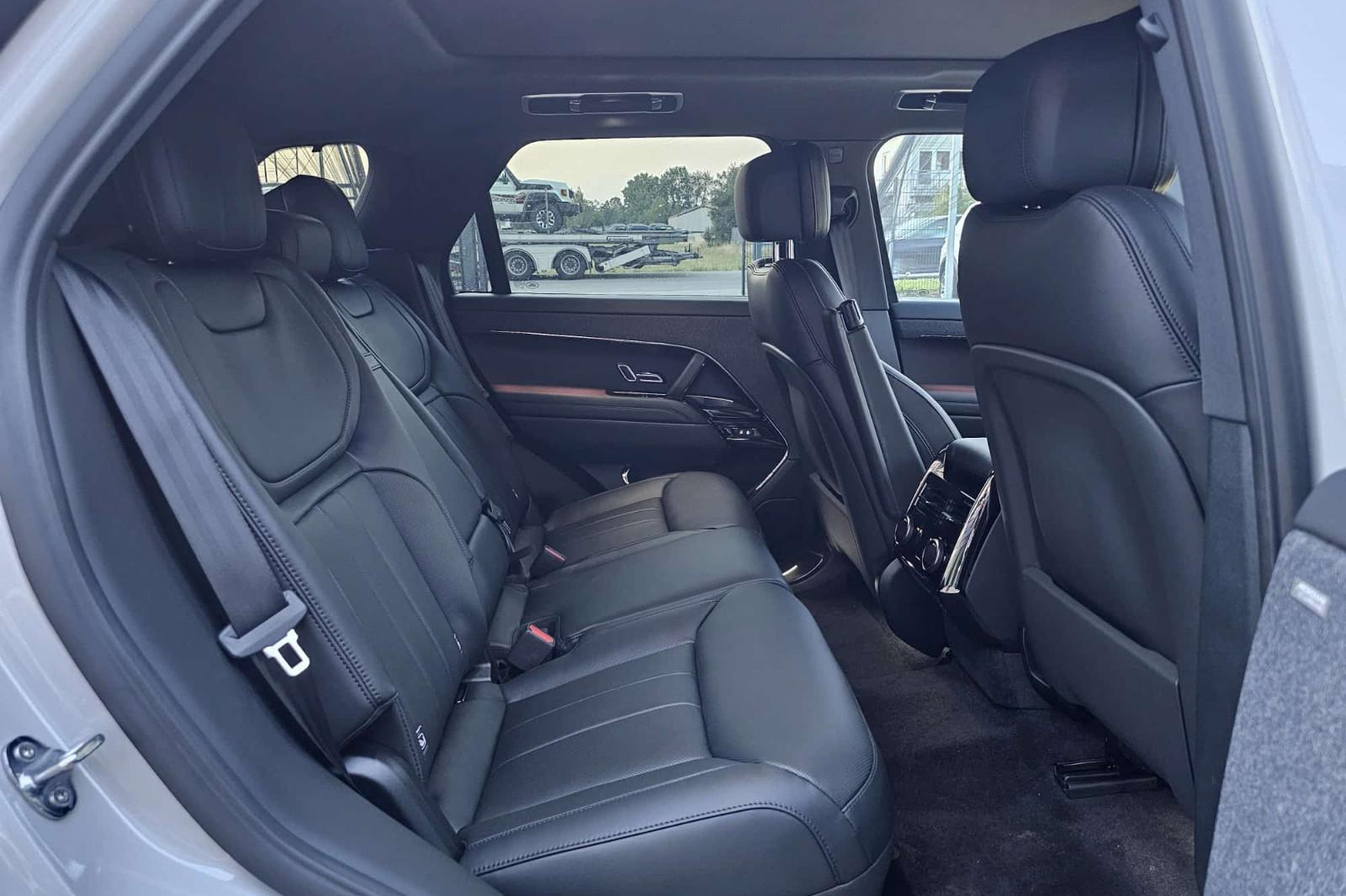 Официальная поставка Land Rover Range Rover Sport Dynamic HSE P460e, plug-in hybrid 2026 3.0 л 460 л.с Гибрид, Серый, Автомат, Полный привод, привезён из Германия, фото 16