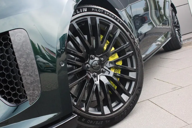 Land Rover Range Rover Sport P635 SV Carbon Edition 2026, зелёный, фото 34