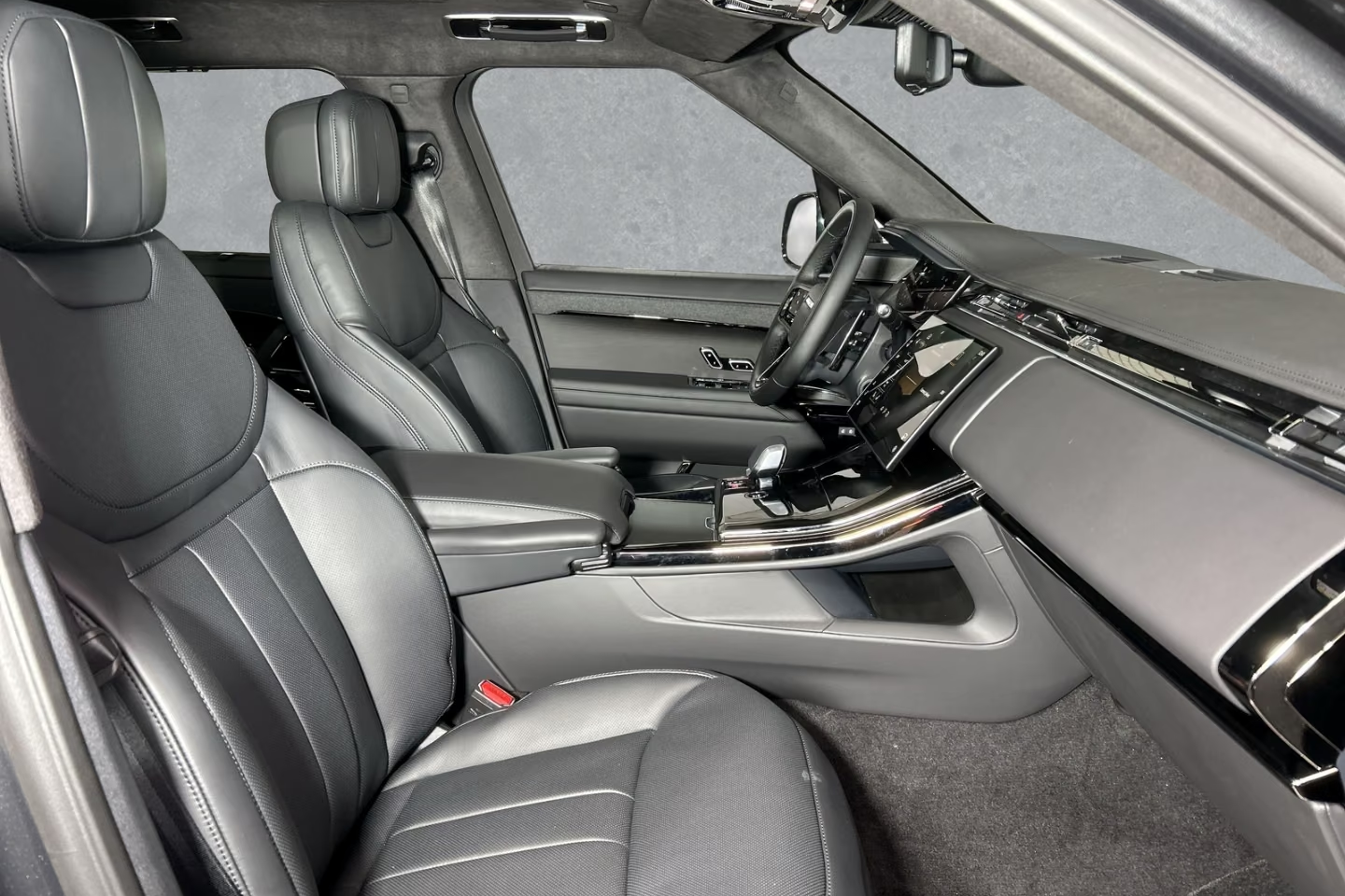 Новый Land Rover Range Rover Sport P530 Autobiography 2026 4.4 л 530 л.с Бензин: Полный привод, Серый, коробка — Автомат, привезён из Германия, доставка по регионам, фото 5