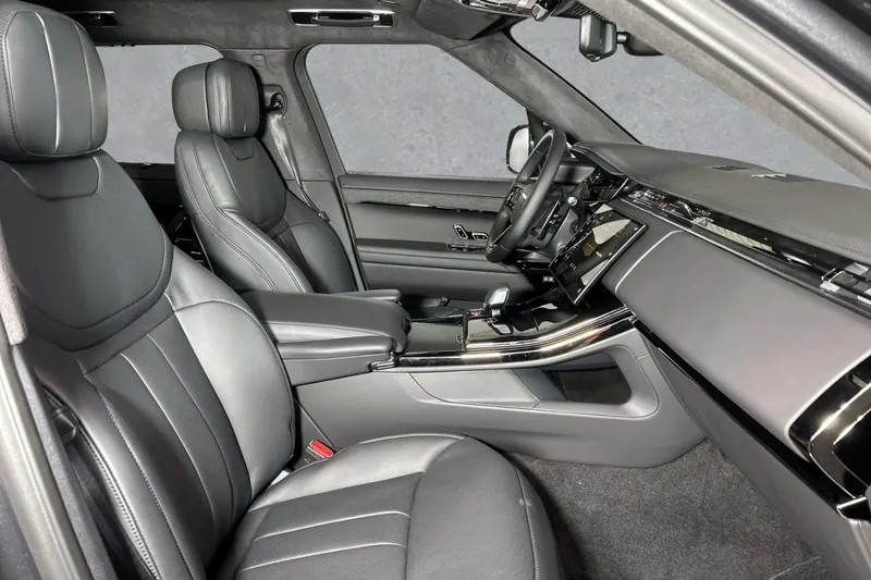 Новый Land Rover Range Rover Sport P530 Autobiography 2026 4.4 л 530 л.с Бензин: Полный привод, Серый, коробка — Автомат, привезён из Германия, доставка по регионам, фото 5