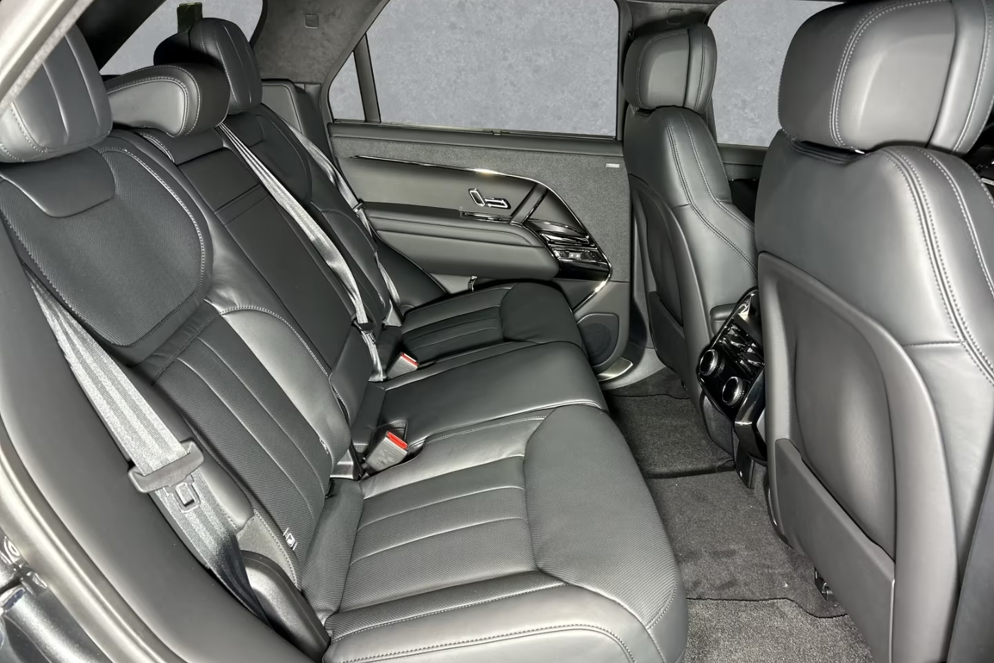 Land Rover Range Rover Sport P530 Autobiography 2026 4.4 л 530 л.с Бензин, коробка Автомат, привод Полный привод, автомобиль из Германия, доставка по России, фото 7