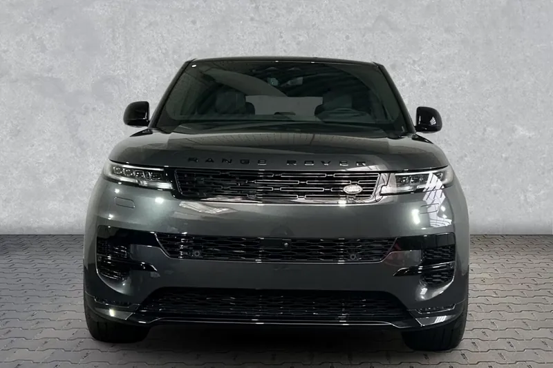 Land Rover Range Rover Sport P530 Autobiography 2026 4.4 л 530 л.с Бензин, новый авто, Полный привод, Автомат, цвет Серый, страна-производитель — Германия Range Rover Sport P530 Autobiography - фото 2