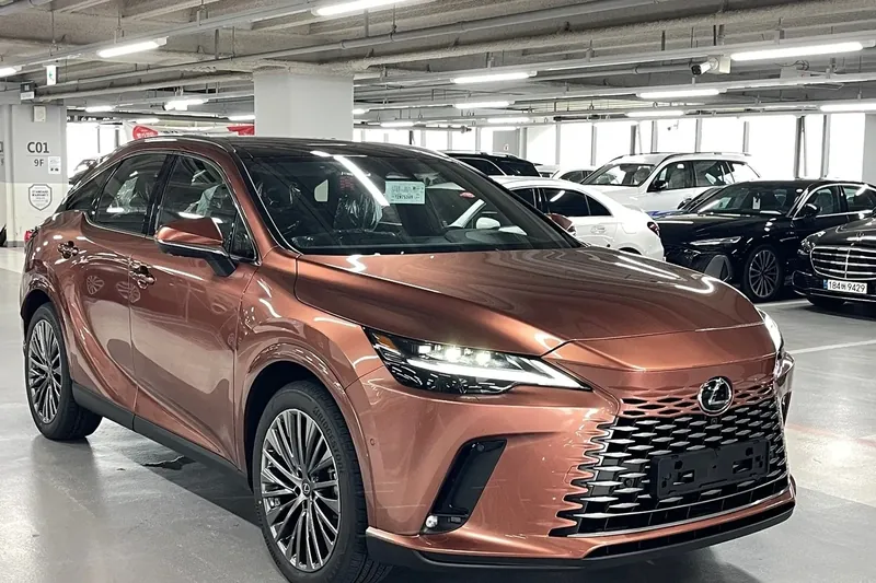 Заказать Lexus RX350h 2026 2.5 л 246 л.с Гибрид с пробегом 9 км, Автомат, Полный привод, цвет Терракот, поставка из Корея, доставка по РФ RX350h - фото 3
