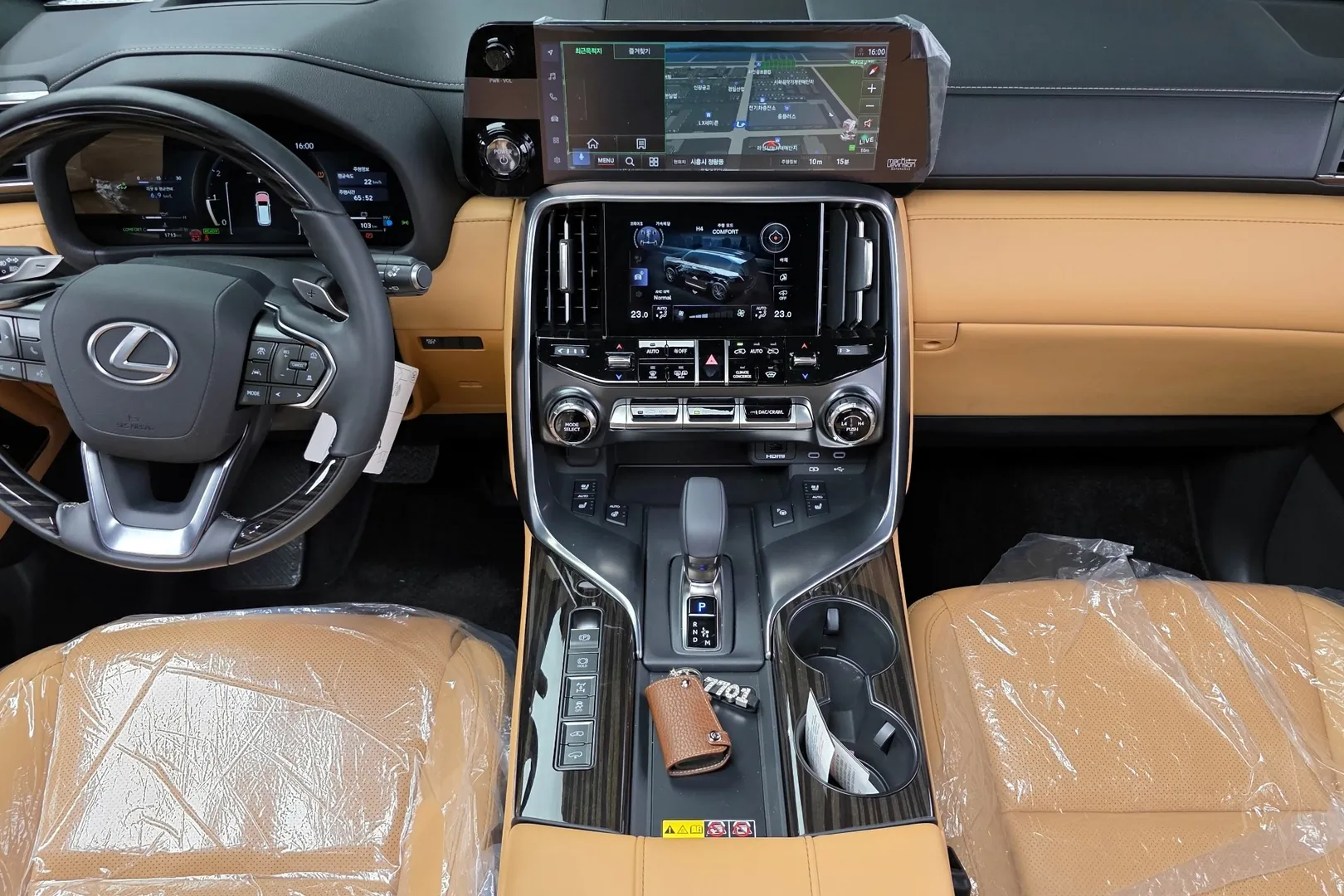 Новый Lexus LX 700h Luxury 2025 3.4 л 457 л.с Гибрид: Полный привод, Чёрный, коробка — Автомат, привезён из Япония, доставка по регионам