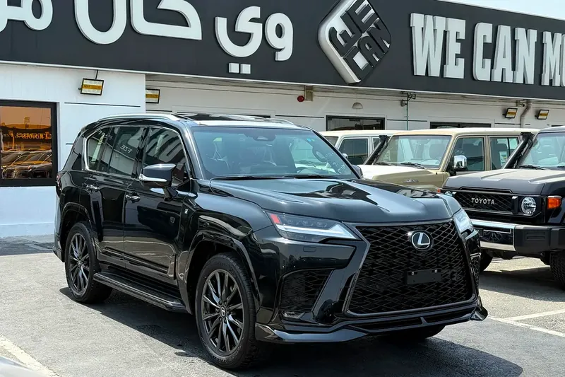 Заказать Lexus LX 600 F Sport 2026 3.4 л 409 л.с Бензин с пробегом 10 км, Автомат, Полный привод, цвет Чёрный, поставка из ОАЭ, доставка по РФ LX 600 F Sport - фото 3
