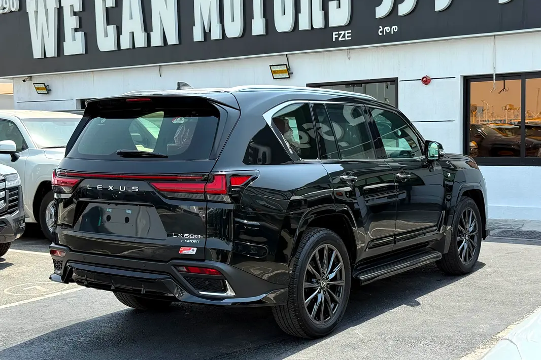 Lexus LX 600 F Sport 2026 3.4 л 409 л.с Бензин в продаже: Чёрный, Автомат, Полный привод, страна-производитель — ОАЭ, доставка по РФ, фото 4