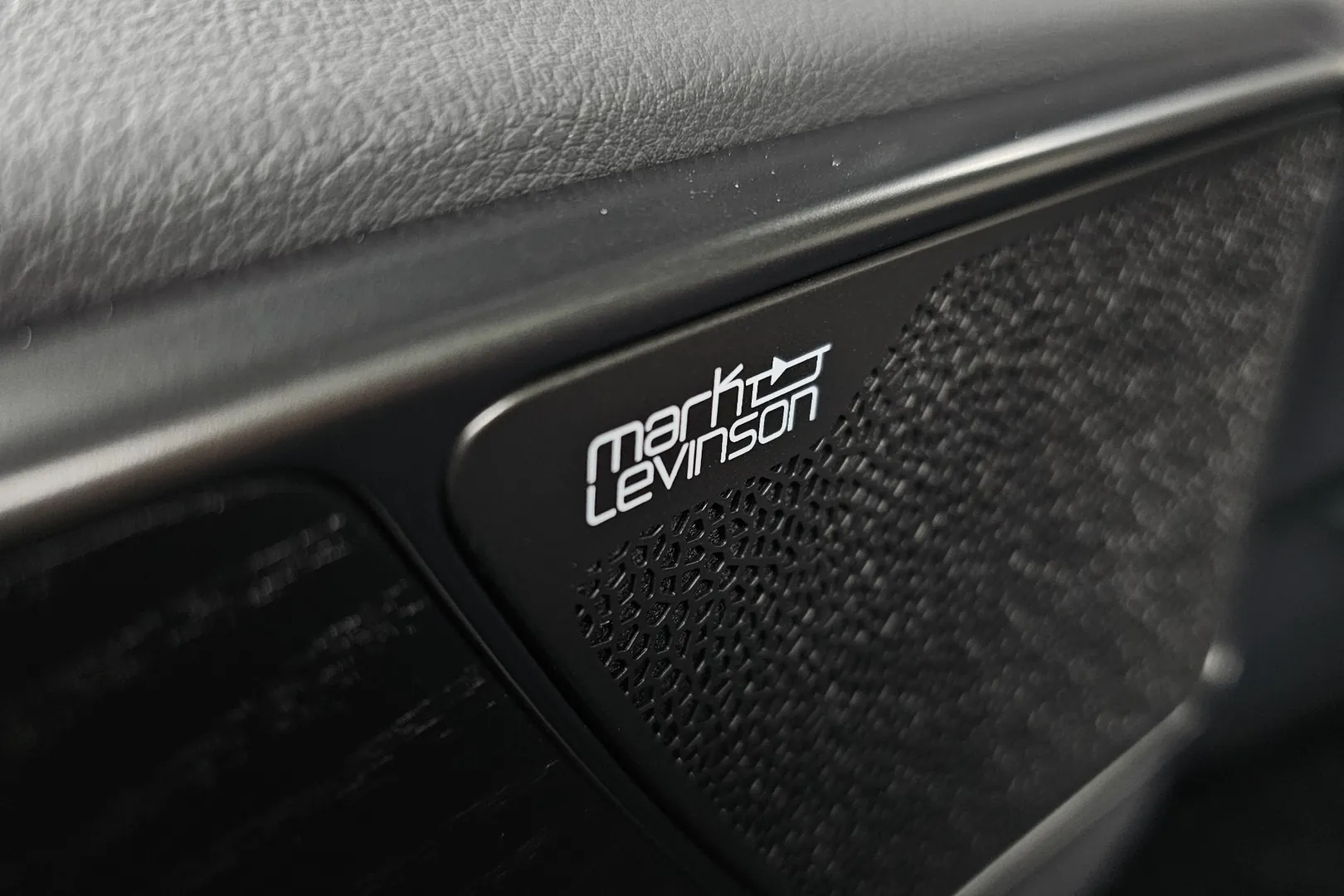 Lexus NX Luxury 2025 2.5 л 199 л.с Гибрид, пробег 1 234 км, Серый, Полный привод, Автомат, авто из Япония, доставка по РФ