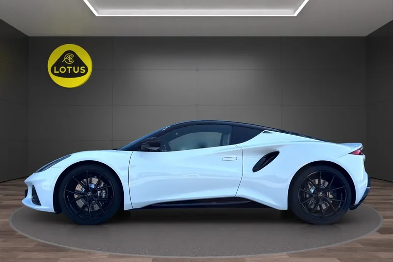 Заказать Lotus Emira V6 SE 2026 3.5 л 405 л.с Бензин с пробегом 20 км, Механика, Задний привод, цвет Белый, поставка из Германия, доставка по РФ Emira V6 SE - фото 3