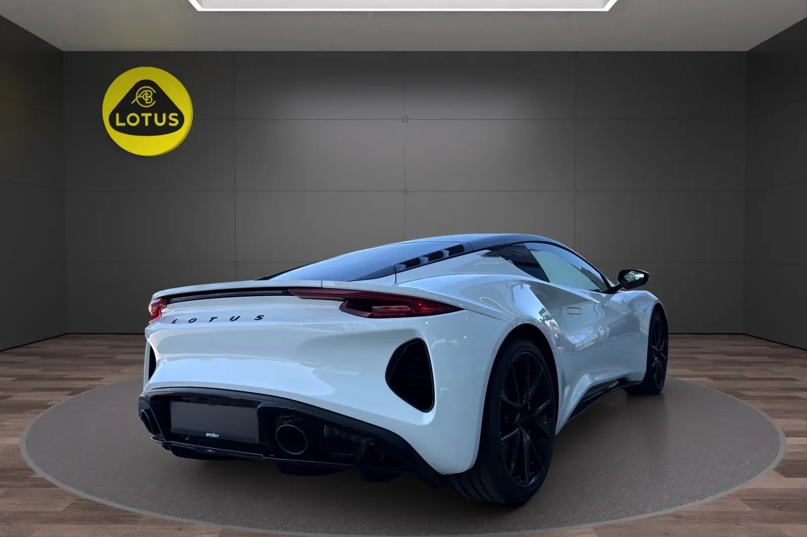 Новый Lotus Emira V6 SE 2026 3.5 л 405 л.с Бензин: Задний привод, Белый, коробка — Механика, привезён из Германия, доставка по регионам, фото 5