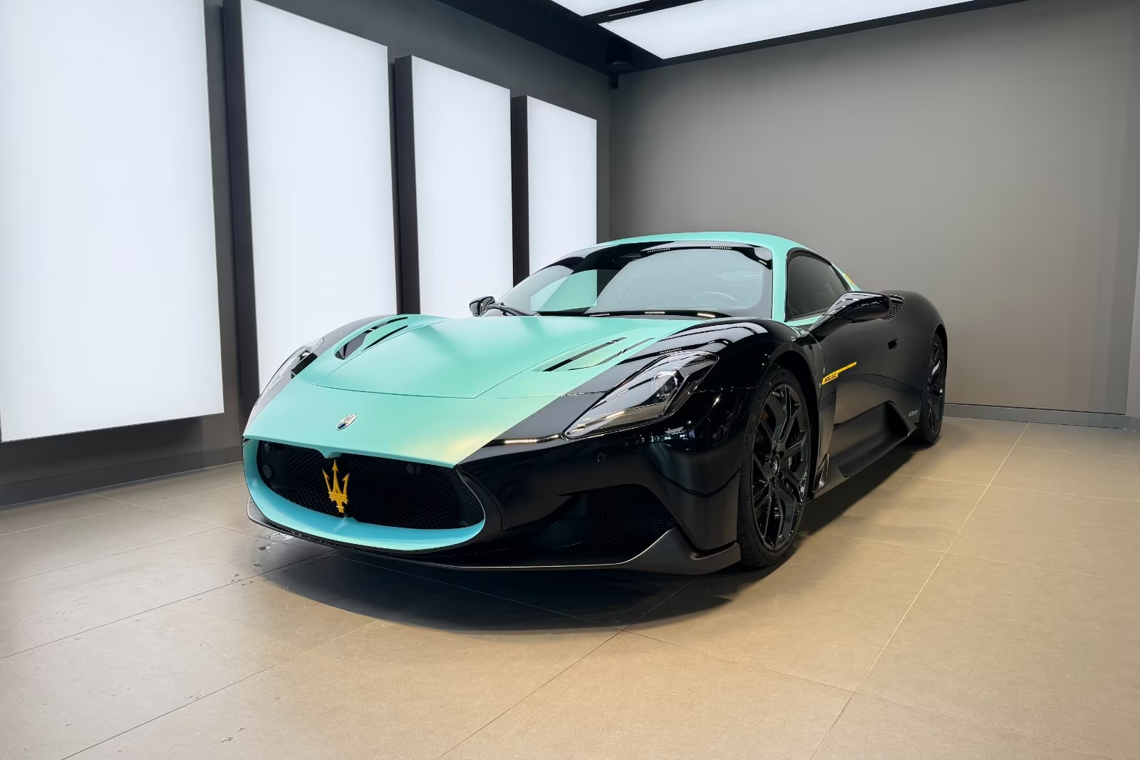 Maserati MC20 3.0 DCT Leggenda (1 of 20)