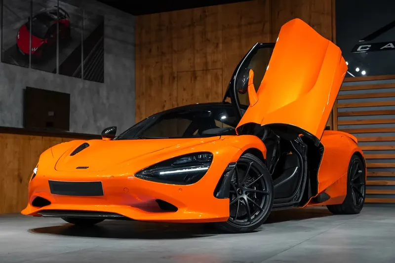 McLaren 750S 2025 4.0 л 750 л.с Бензин в продаже: Оранжевый, Автомат, Задний привод, страна-производитель — Великобритания, доставка по РФ, фото 4