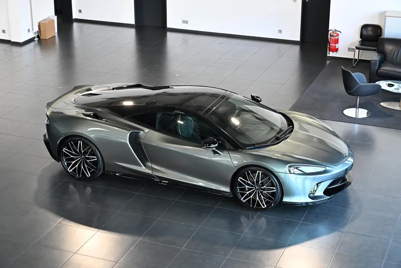McLaren GTS 2026 4.0 л 635 л.с Бензин, новый авто, Задний привод, Автомат, цвет Серебристый, страна-производитель — Германия GTS - фото 2