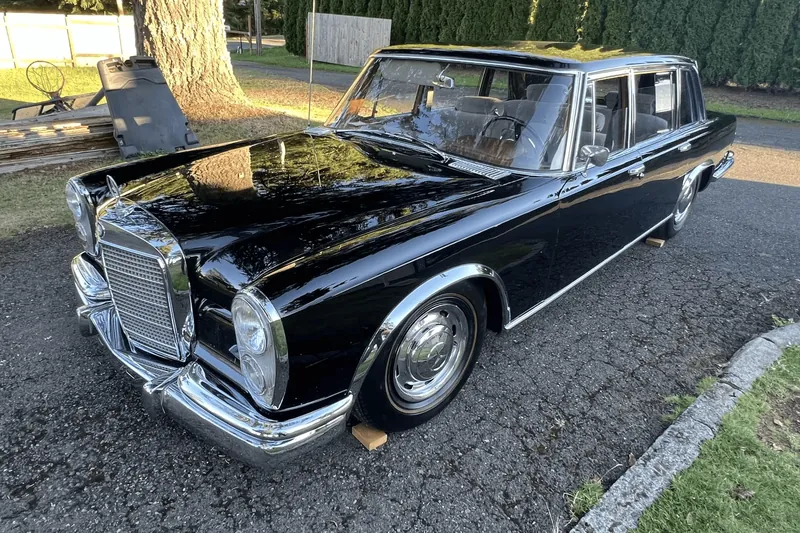 Mercedes-Benz 600 (W100) 1965 6.3 л 250 л.с Бензин, новый авто, Задний привод, Автомат, цвет Чёрный, страна-производитель — США 600 (W100) - фото 2