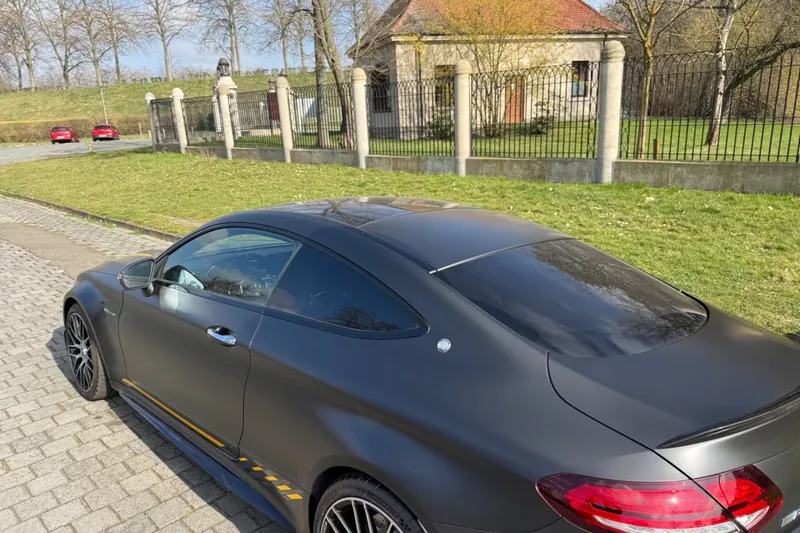 Mercedes-Benz AMG C 63 S Coupe Final Edition 2026 4.0 л 510 л.с Бензин, новый авто, Задний привод, Автомат, цвет Серый, страна-производитель — Германия AMG C63 S Coupe Final Edition - фото 2