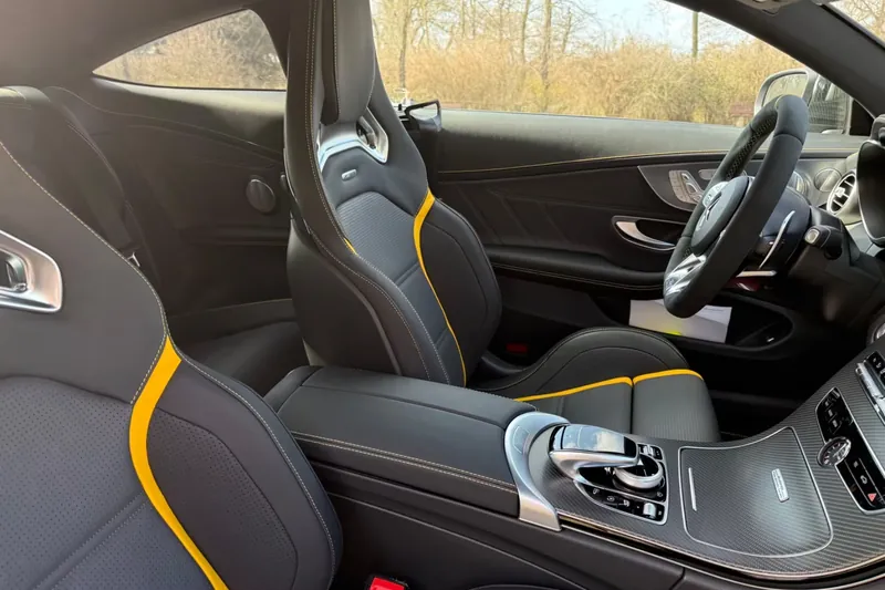 Заказать Mercedes-Benz AMG C 63 S Coupe Final Edition 2026 4.0 л 510 л.с Бензин с пробегом 130 км, Автомат, Задний привод, цвет Серый, поставка из Германия, доставка по РФ AMG C63 S Coupe Final Edition - фото 3