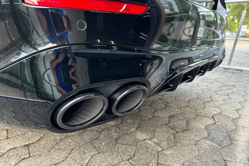 Mercedes-Benz AMG E 53 Hybrid 4Matic+ Premium Plus 2026, чёрный, фото 26